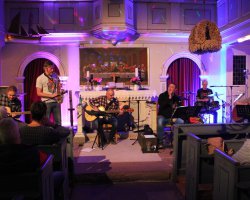 IslandMonkees_Krautsand-Kirche_10-2022.JPG