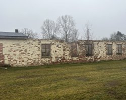Exkursion-Sandbostel-9Hs-2025-35.jpeg