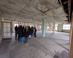 Exkursion-Sandbostel-9Hs-2025-24.jpg