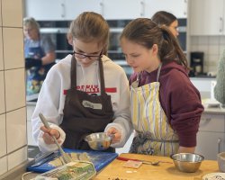 Projektwoche2024_English-Cooking-and-Baking-10.jpeg